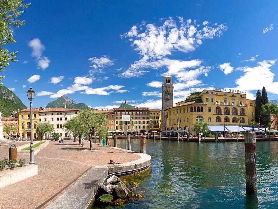 La Brezza Del Lago Riva del Garda Exterior foto